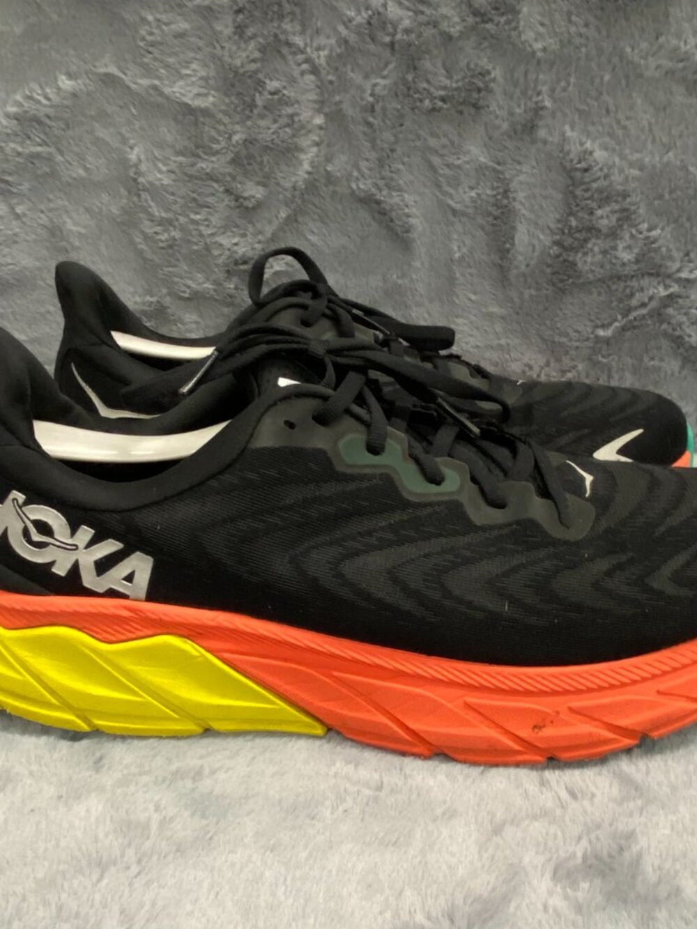 Hoka Arahi 6 Mens SIze 11 D Running Gym Casual Sneakers Black Orange Yellow - Picture 4 of 12
